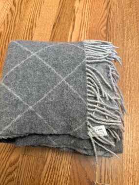 Tessilechiti Wool Cashmere Blend Throw Blanket